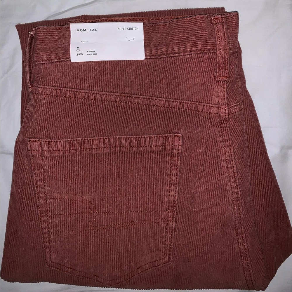 AE MOM JEANS📚